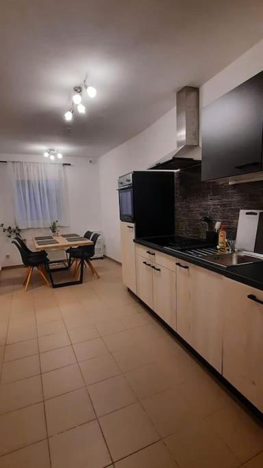 Einzigartiges Apartment Inkl. Gratis Parkplatz Wien Exterior foto